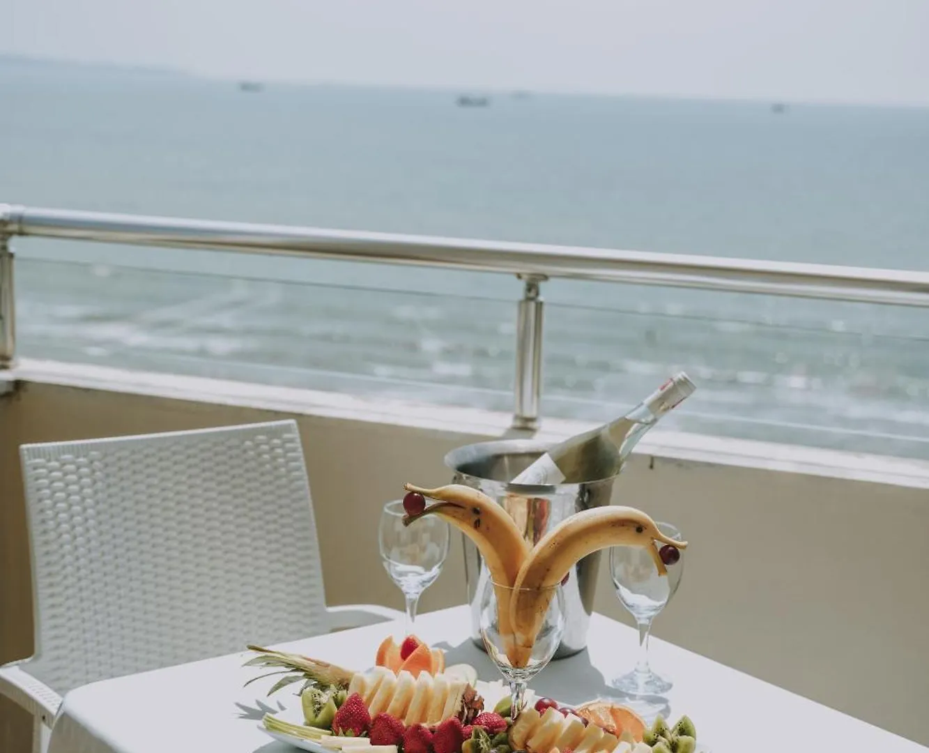 Sun Hotel Durrës