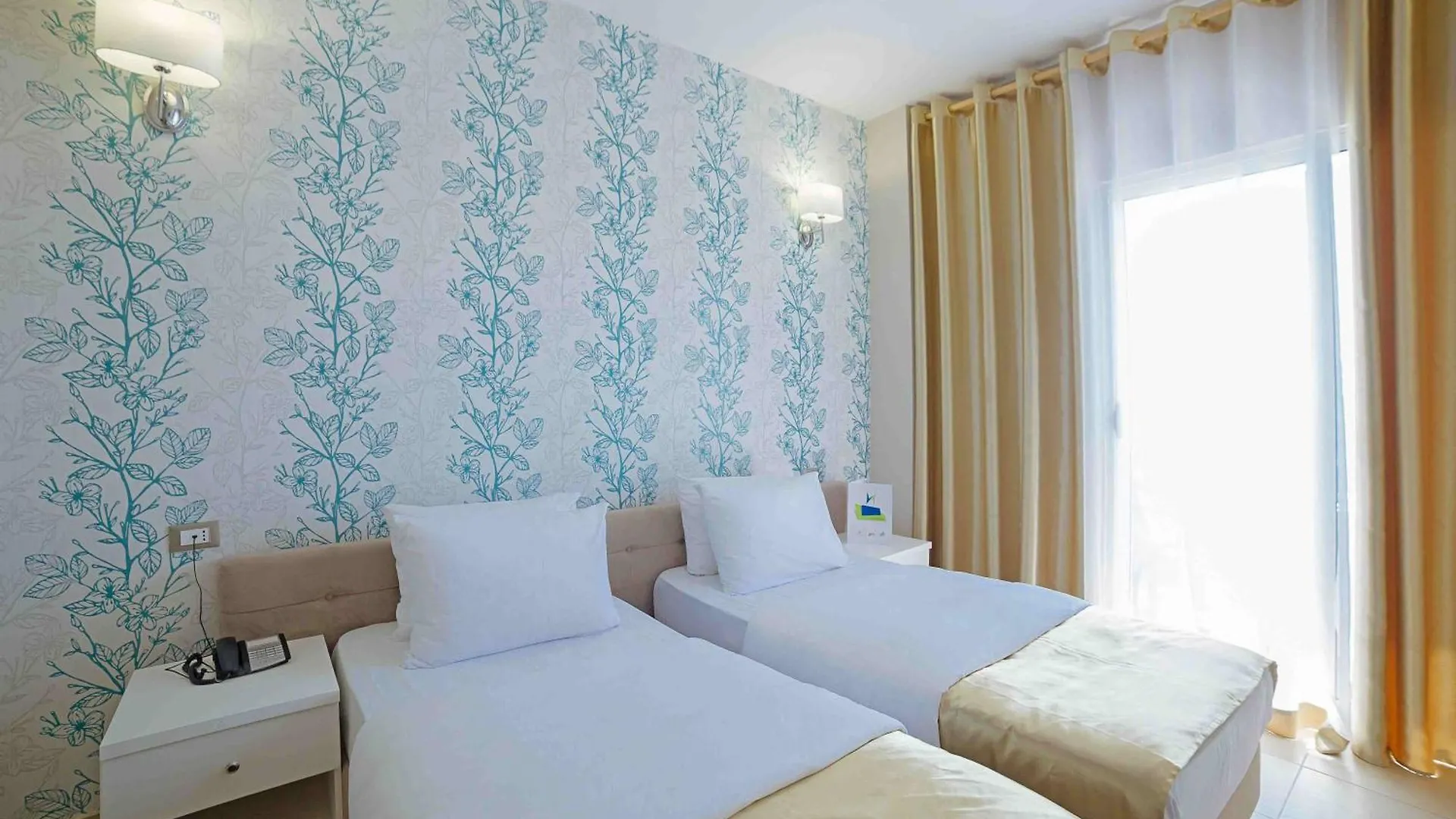 Sun Hotel Durrës