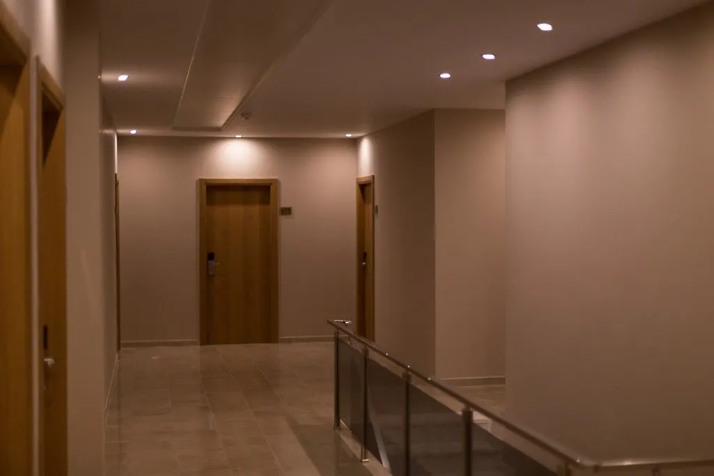 Sun Hotel ドゥラス